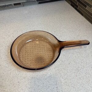 Vintage Visions Corning Amber Glass Skillet 7" Waffle Bottom V-7-B USA Oven Safe
